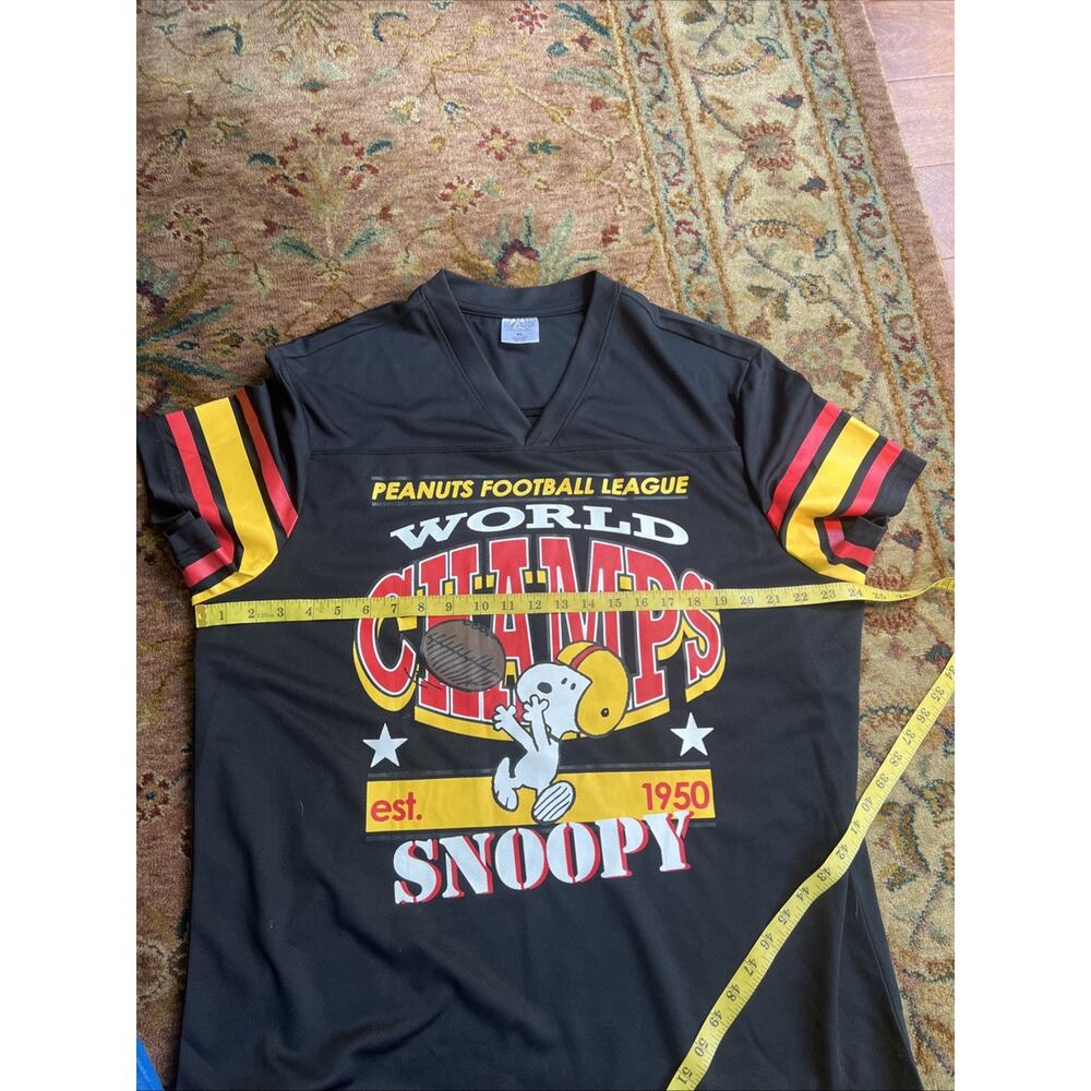 Peanuts Snoopy size XL Football League World Champs Short Black Sleeve Jersey - Picture 4 of 6